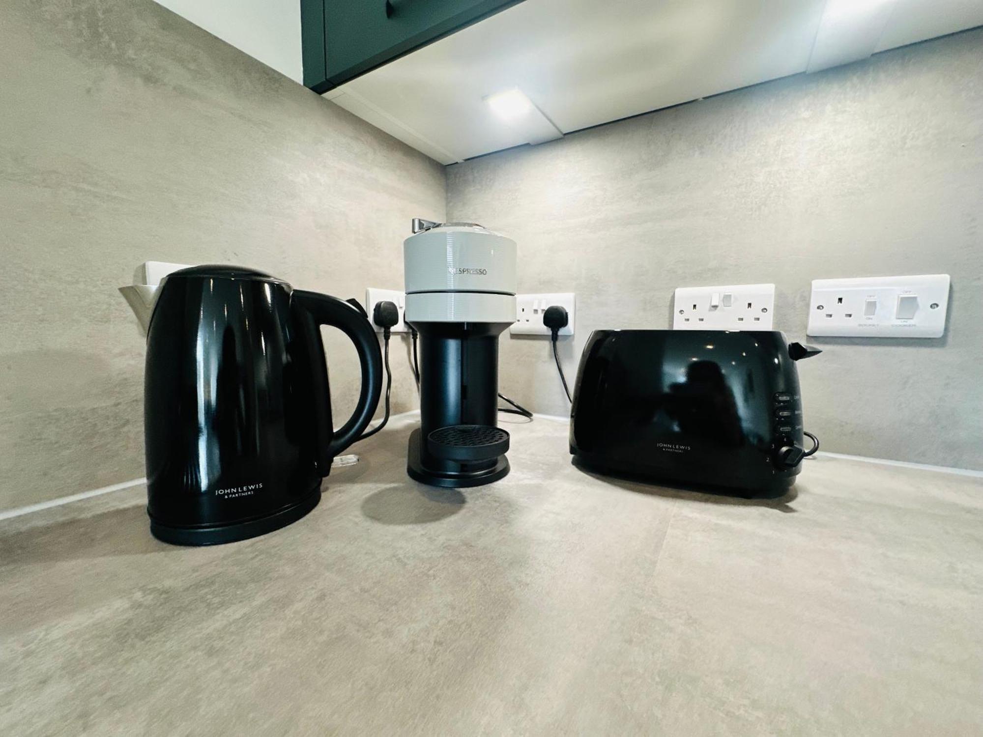 Barnet House Serviced Apartments ダンファームリン エクステリア 写真