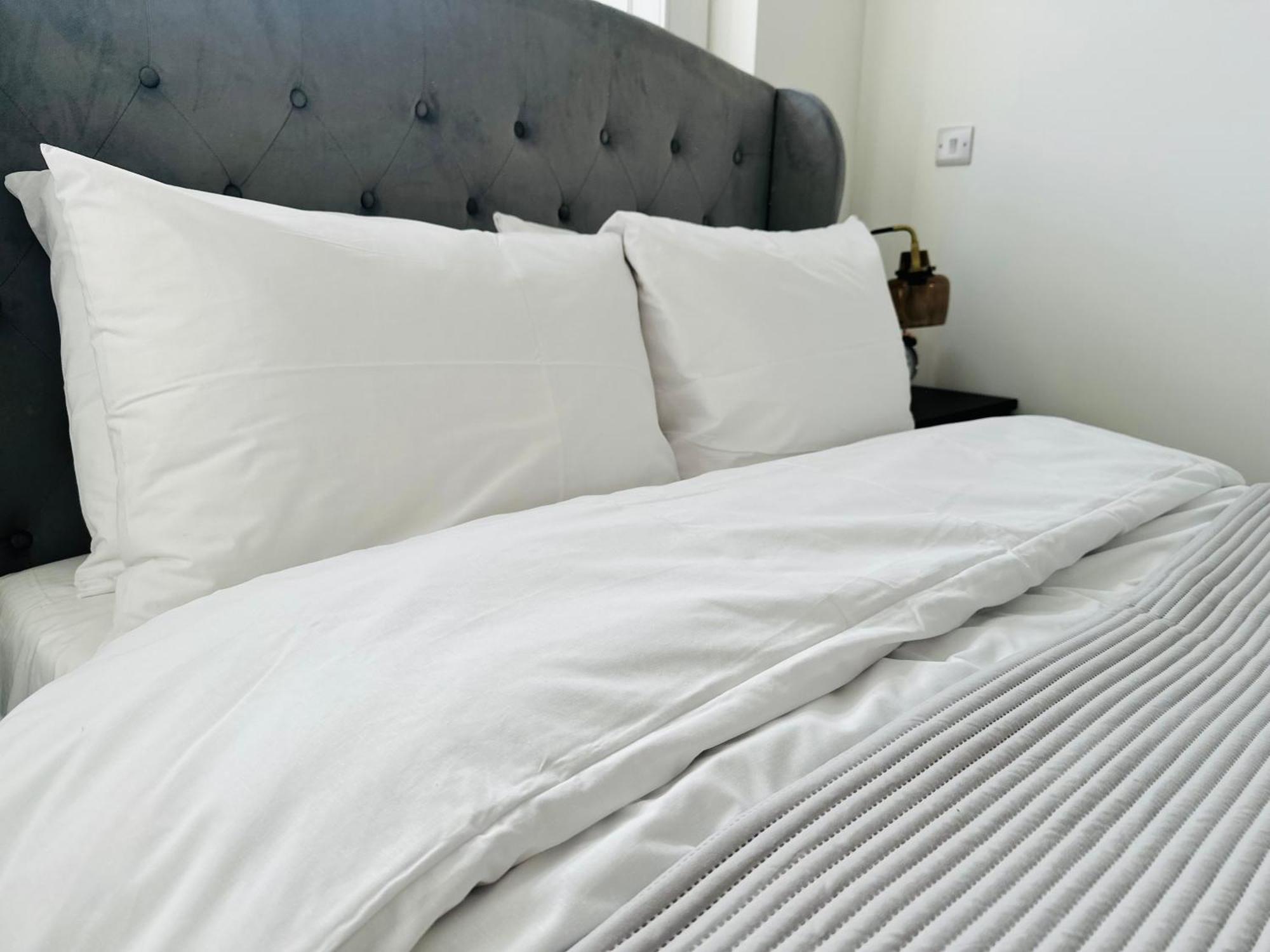 Barnet House Serviced Apartments ダンファームリン エクステリア 写真