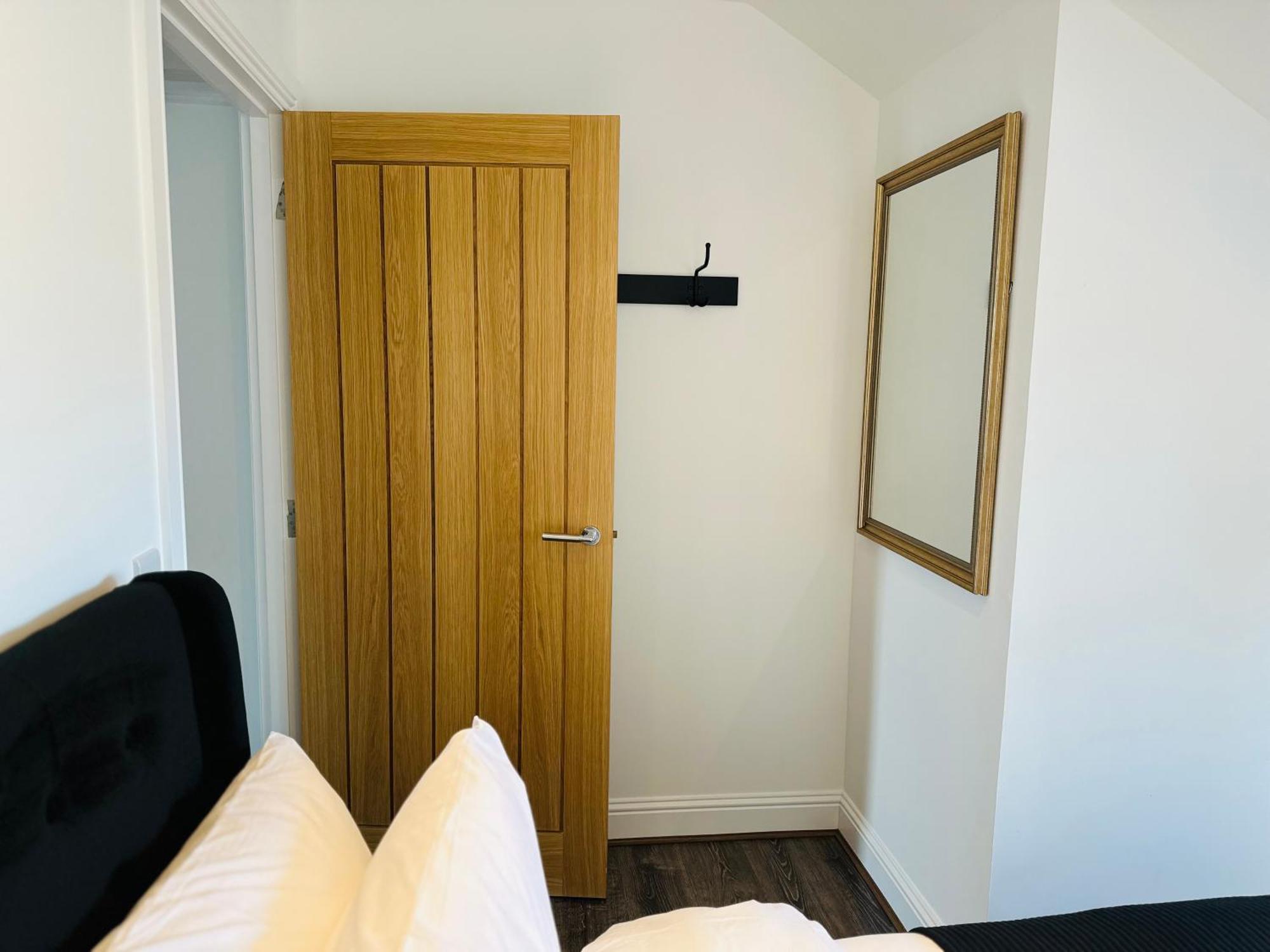 Barnet House Serviced Apartments ダンファームリン エクステリア 写真