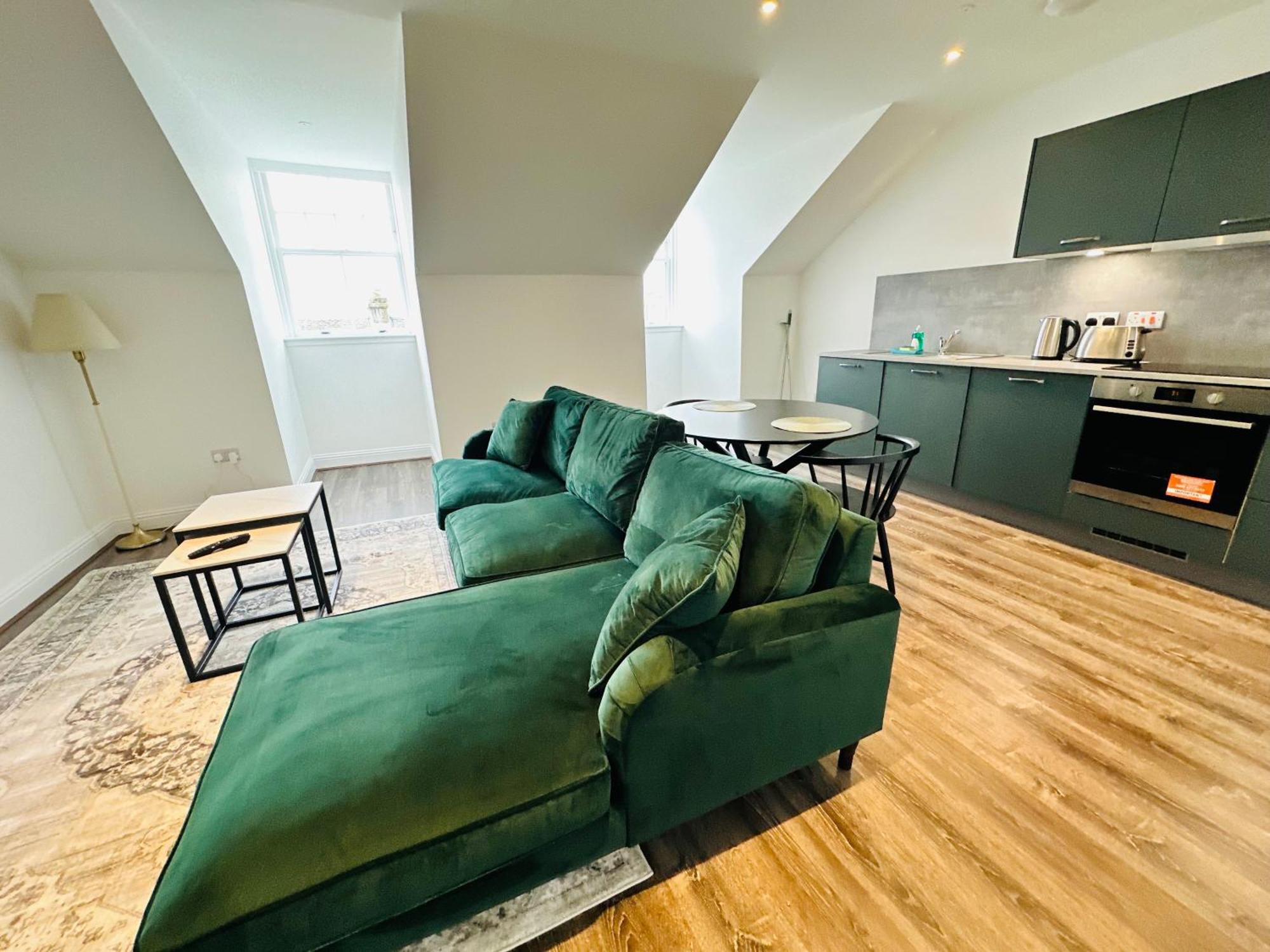 Barnet House Serviced Apartments ダンファームリン エクステリア 写真