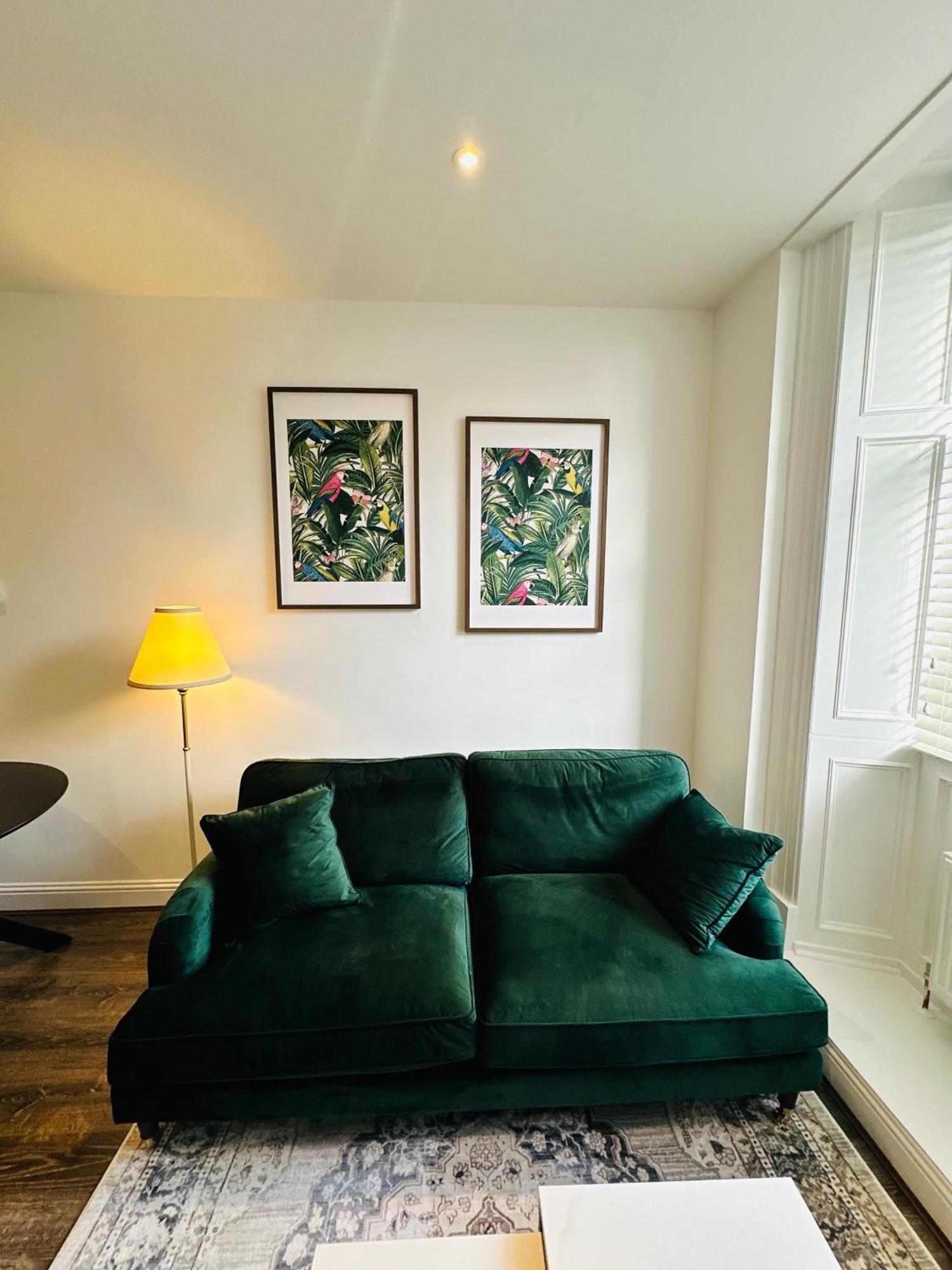 Barnet House Serviced Apartments ダンファームリン エクステリア 写真