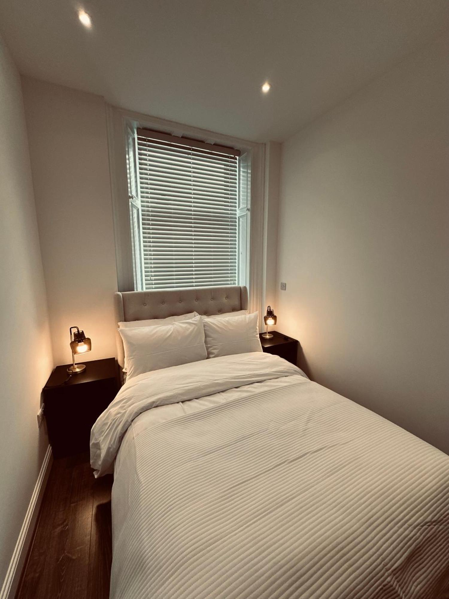 Barnet House Serviced Apartments ダンファームリン エクステリア 写真