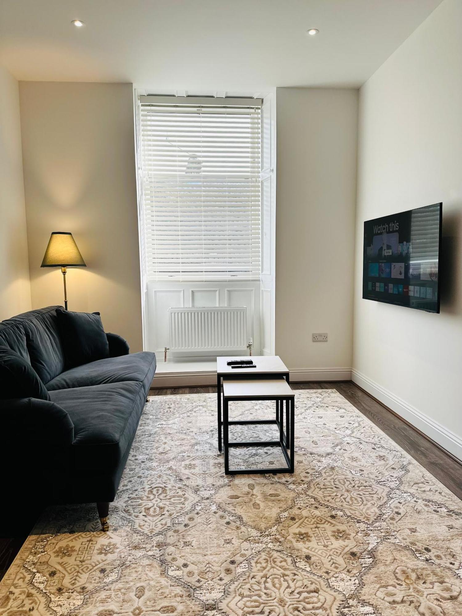 Barnet House Serviced Apartments ダンファームリン エクステリア 写真