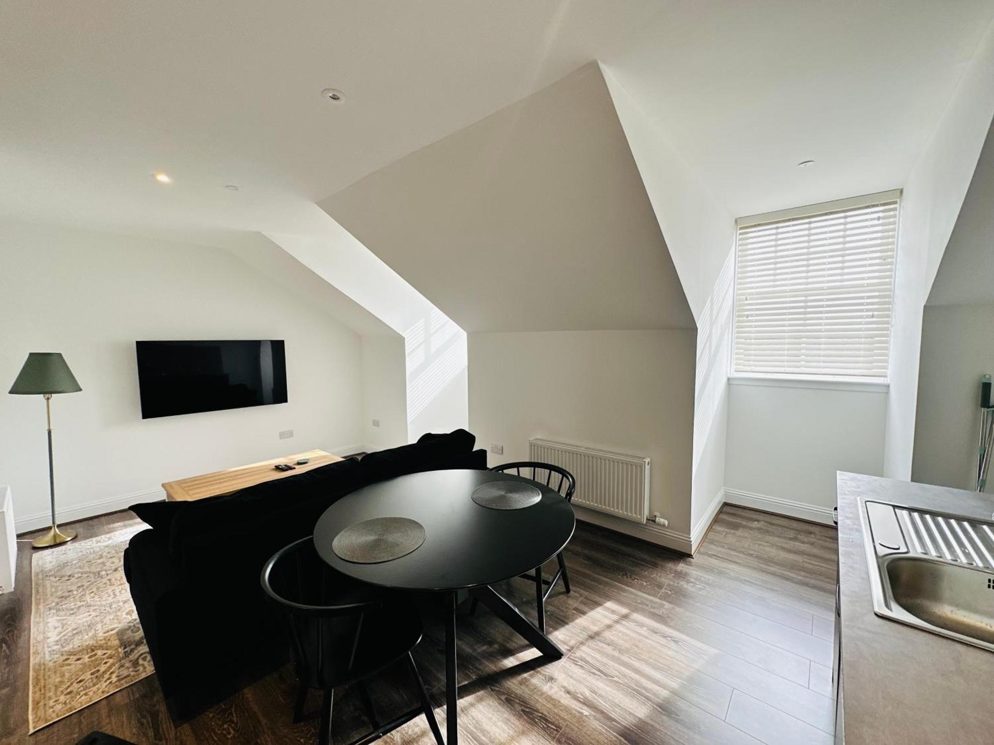 Barnet House Serviced Apartments ダンファームリン エクステリア 写真