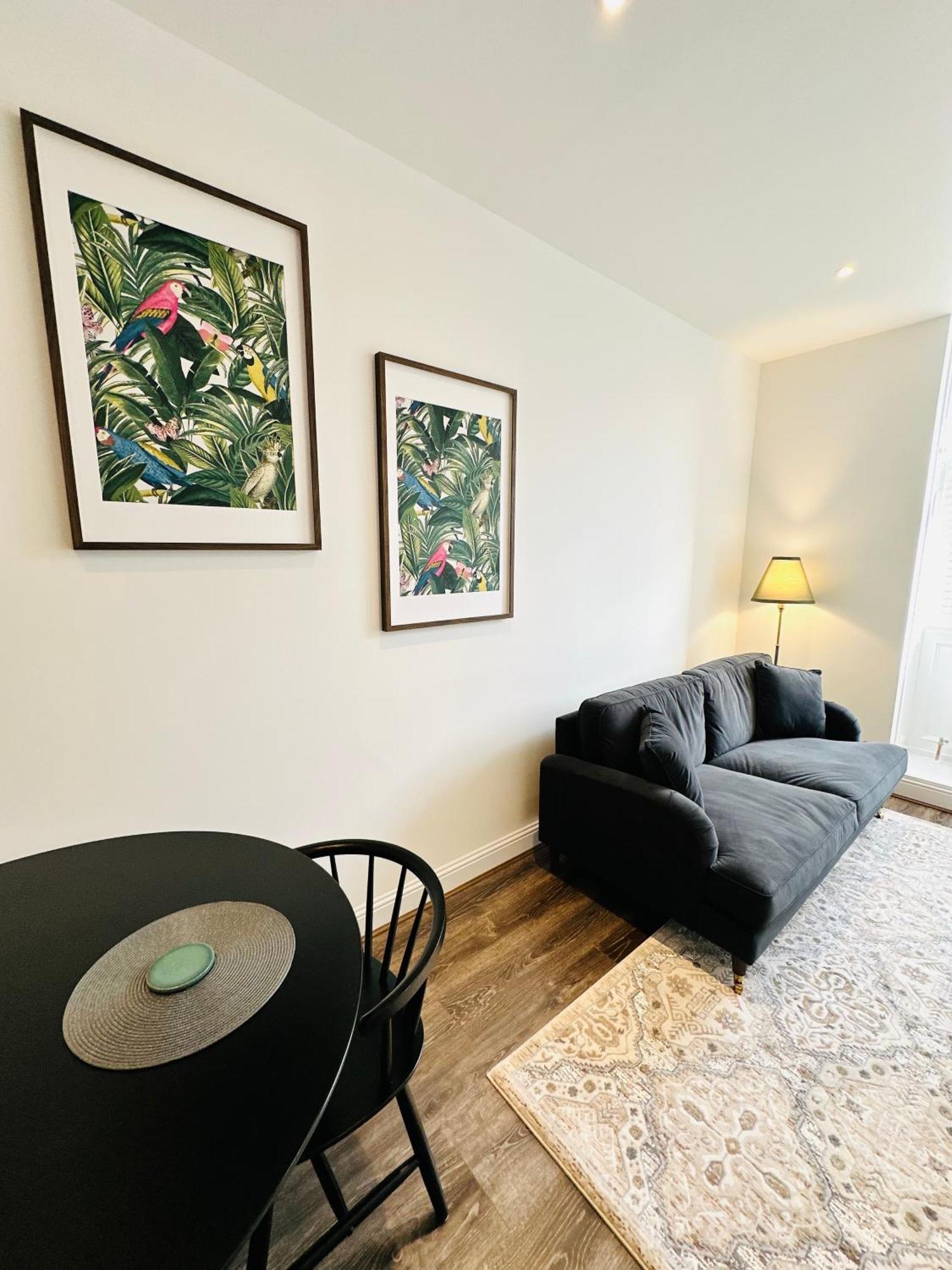 Barnet House Serviced Apartments ダンファームリン エクステリア 写真