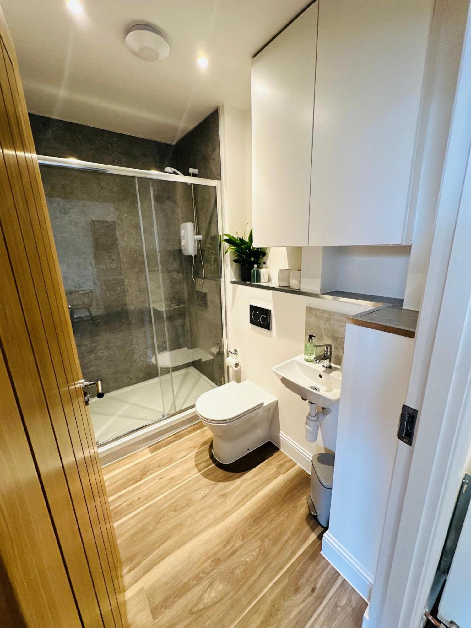 Barnet House Serviced Apartments ダンファームリン エクステリア 写真