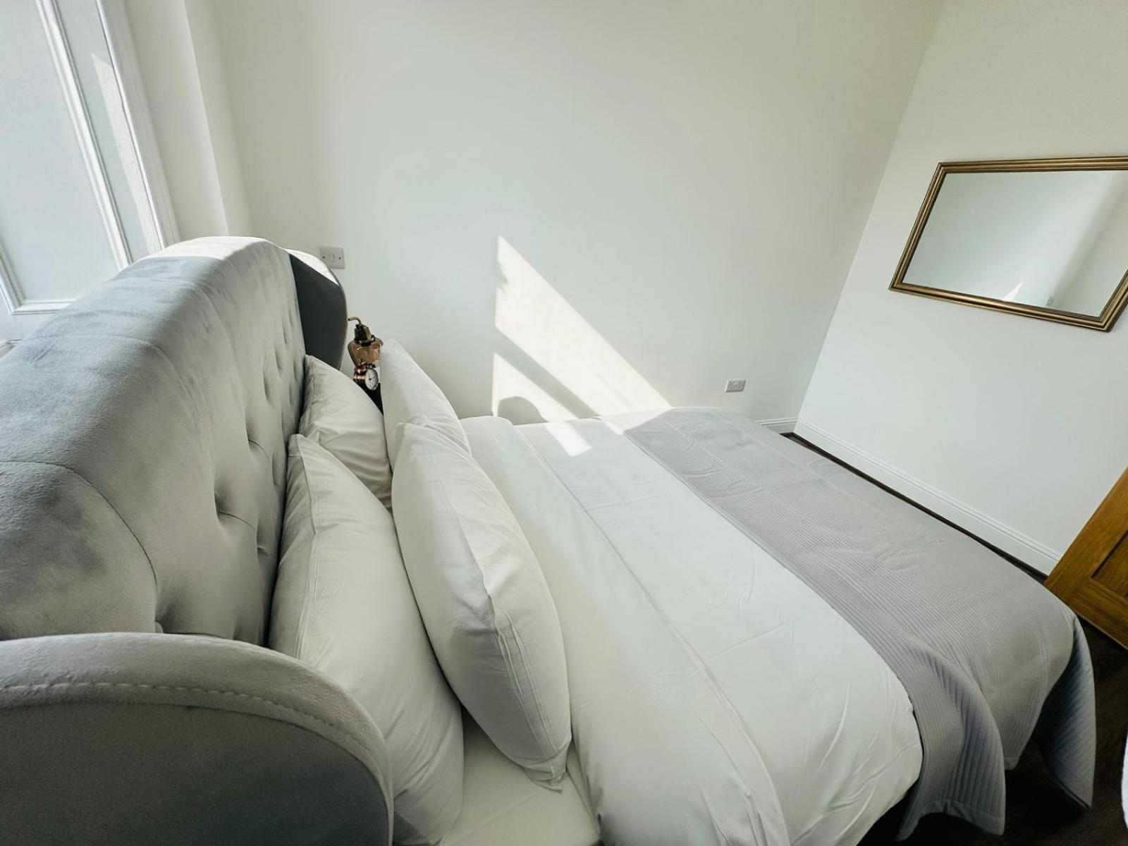 Barnet House Serviced Apartments ダンファームリン エクステリア 写真